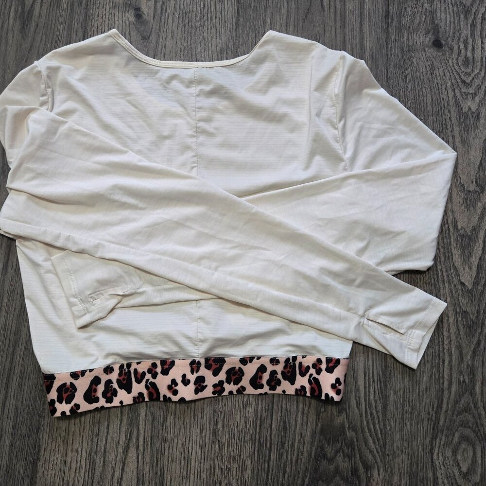 Fabletics Long Sleeve Top - Size Large - Picture 2 of 2